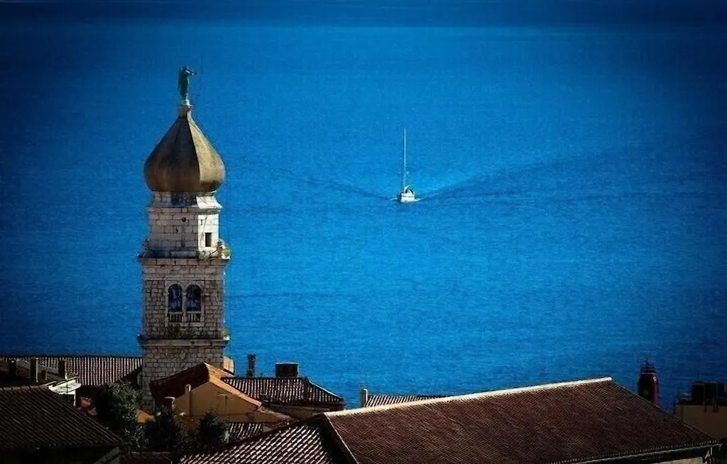 Premium Apartment Near Center And Beach With Parking Krk Town